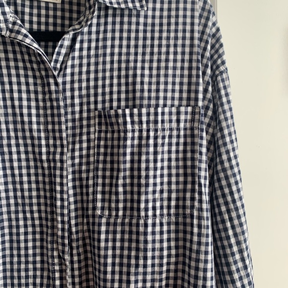 Abercrombie and Fitch Oversized Gingham Button Up Size Small - Picture 3 of 5